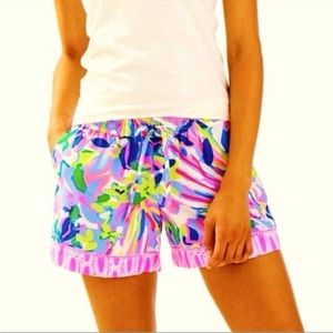 Lilly Pulitzer Katia shorts- small